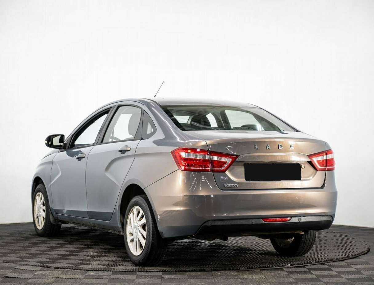 Lada (ВАЗ) Vesta, 2015 - фото №4