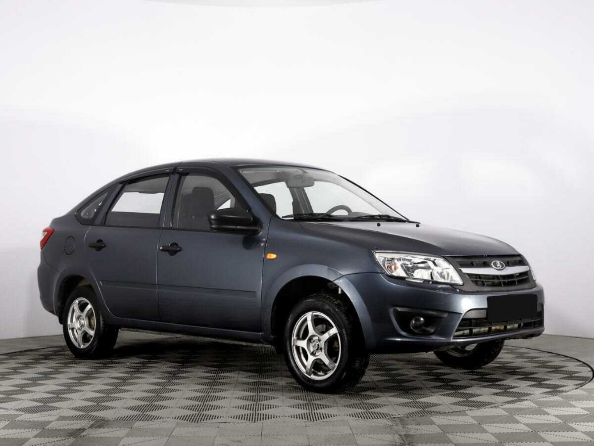 Lada (ВАЗ) Granta, 2015 - фото №3